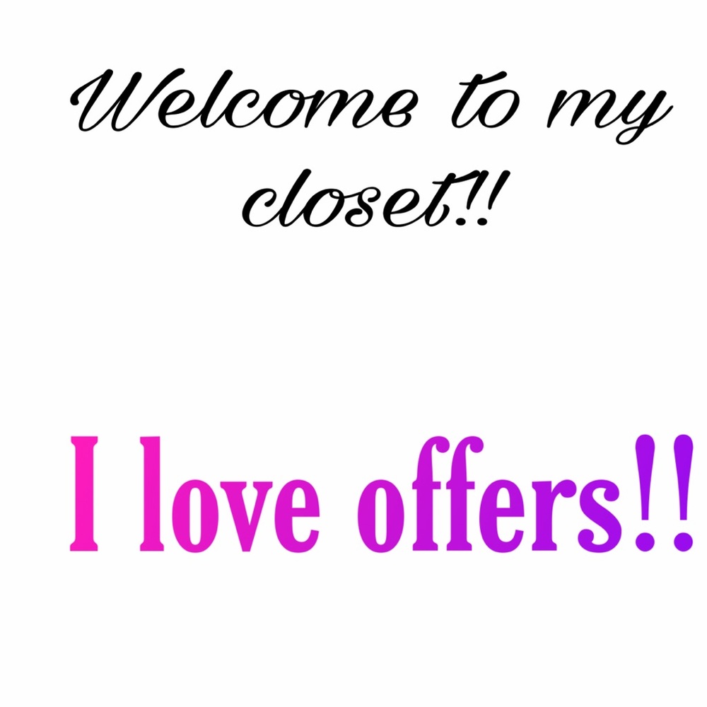 Welcome to my closet! ❤️